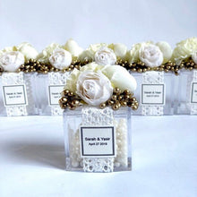 Load image into Gallery viewer, 24pcs lot Wedding favor custom logo unique diy bead flower Square personalized candy box gifts boxes for guest