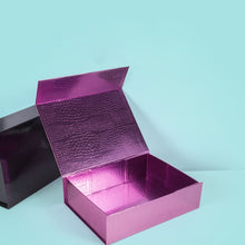 Load image into Gallery viewer, Wholesale 10Pcs/Lot Custom Paperboard Folding rigid box Magnetic closure hot stamping foil logo Packaging Clothing Hair wigs