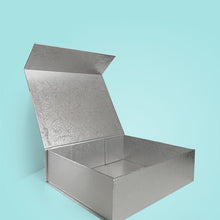 Load image into Gallery viewer, Wholesale 10Pcs/Lot Custom Paperboard Folding rigid box Magnetic closure hot stamping foil logo Packaging Clothing Hair wigs