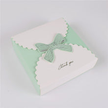Load image into Gallery viewer, 200pcs bow-knot Paper Gift Bags Square Maccaron Pastry Candy Box for Party Baby Shower Birthday Cake Candy Box Party Supplies