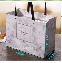 Load image into Gallery viewer, Transparent  frosted cake Box dessert macarons boxes pastry packaging boxes100 pieces/lot