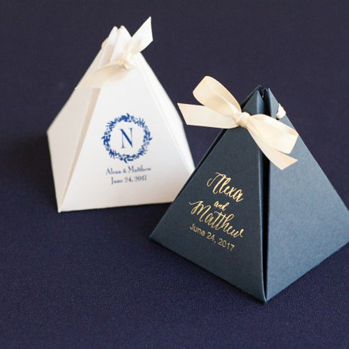 100pcs lot  Paper pyramid custom candy chocolate boxes wholesale wedding gifts personalized favor box