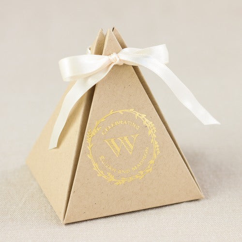 100pcs lot  Paper pyramid custom candy chocolate boxes wholesale wedding gifts personalized favor box