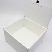 Load image into Gallery viewer, 2 pcs lot Custom logo bridal hen party bridesmaid gifts boxes DIY large Paper Folding Square gift box wedding